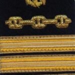 Adm. leder mellomstore havner
