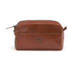 Leather Line Toilet Case