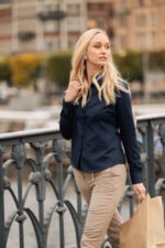 Acton Woman - Bilde 5