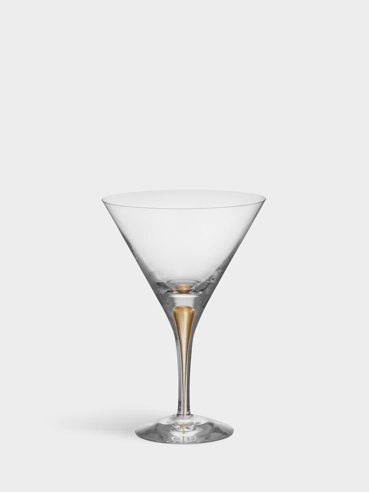 6577555_Intermezzo-Martini-Glass-25cl_gold_Orrefors_Erika-Lagerbielke_PRO_01_3x4 Intermezzo martiniglass gull 25cl 2-pack - Bilde 1