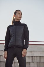 Custer Women - Bilde 5