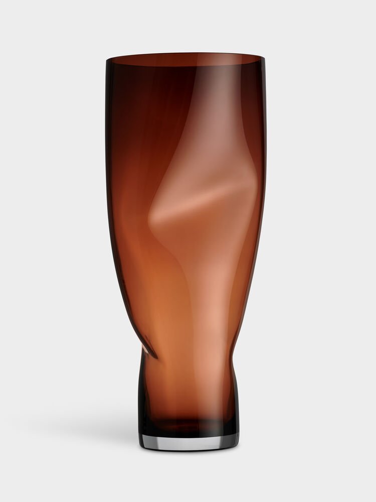 6562034_squeeze_500mm_sunset_brown_Orrefors_Lena_Bergstrom_PRO_01_3x4 Squeeze vase sunset brown 500mm - Bilde 1